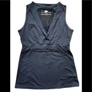 Soybu mesh back collared black top size M